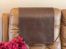 Cargar imagen en el visor de la galería, Brown Vinyl Headrest Cover 17x27