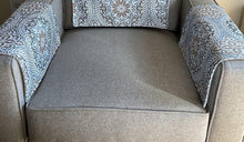 Cargar imagen en el visor de la galería, Arm Rest Covers &quot; Brown Medallion&quot; Design
